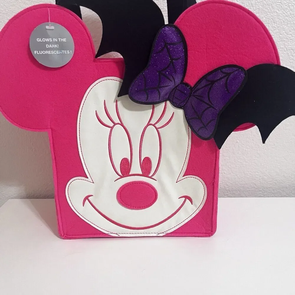 Disney Minnie Mouse Bat Halloween Pink Glow-in-the-Dark Trick or Treat Candy Bag